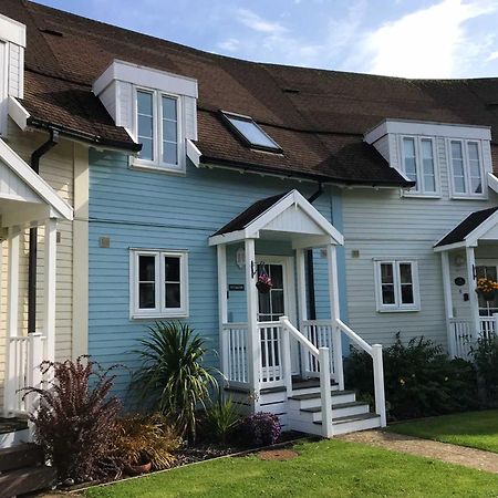 Nyhavn Villa Cirencester Kültér fotó