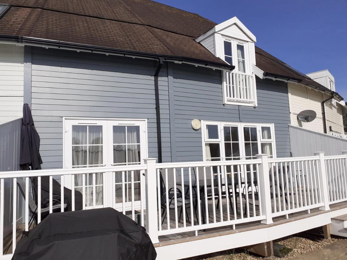 Nyhavn Villa Cirencester Kültér fotó