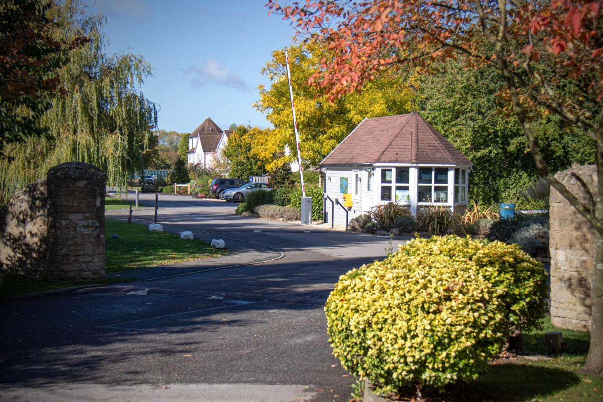 Nyhavn Villa Cirencester Kültér fotó